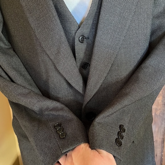 THOMAS CHURCHILL Size 46L Suit Blazer + Vest Gray 2-Button Virgin Wool Canada - Picture 4 of 16